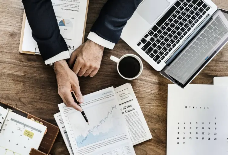 Why Small Businesses Should Use Case Study Strategies